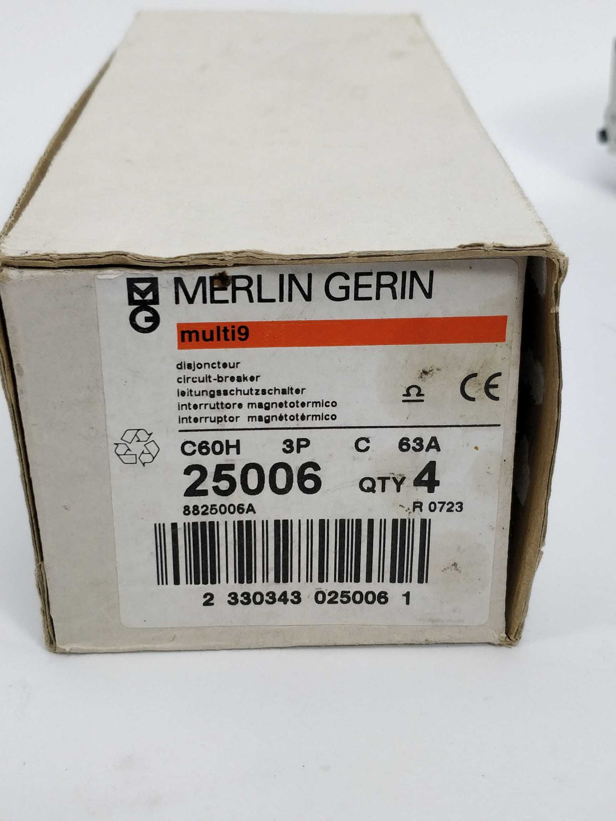 Merlin Gerin 25006 C60H 3P C 63A multi9 circuit breaker