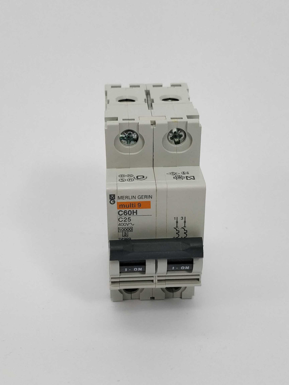Merlin Gerin C60H 2P C 25A multi9 24989 circuit breaker