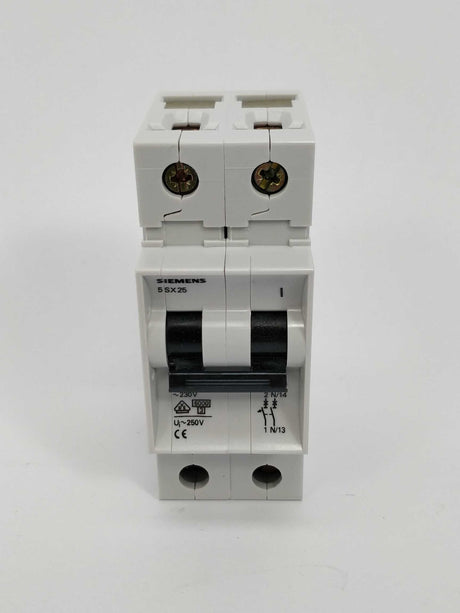 Siemens 5SX2513-7 Circuit breaker 230V, 6KA, 1+N-POLE, 13A