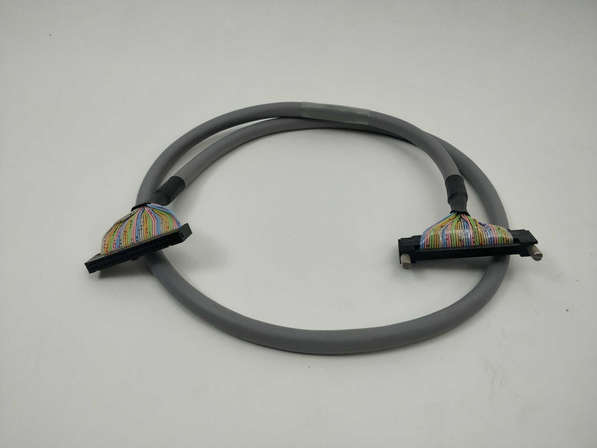 OMRON XW2Z-100B Connector Cable