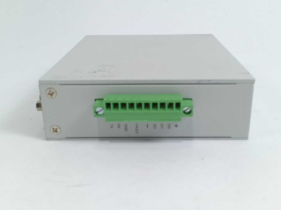 AXIOMTEK IFB122-FL-DC Industrial Box PC