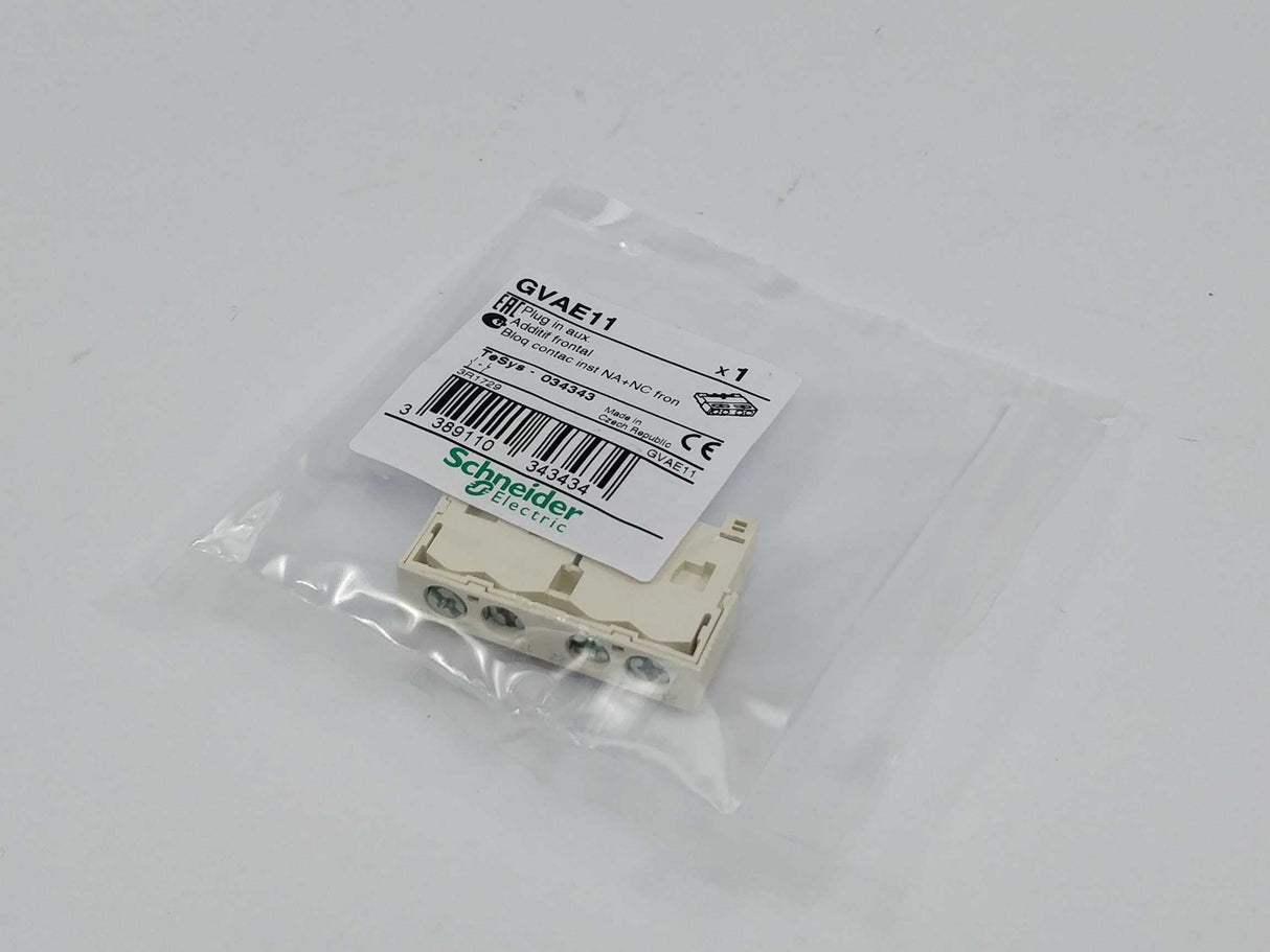Schneider Electric GVAE11  Auxiliary Switch , 034343. 3PC