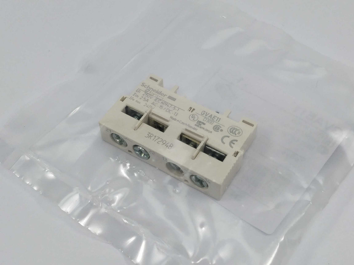 Schneider Electric GVAE11  Auxiliary Switch , 034343. 3PC