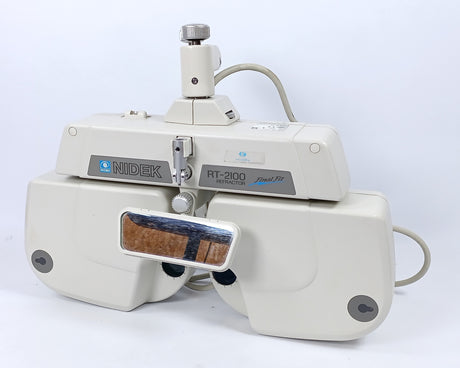 Nidek RT-2100 Ophtalmic Set Refractor w/ Nidek CP770 projector