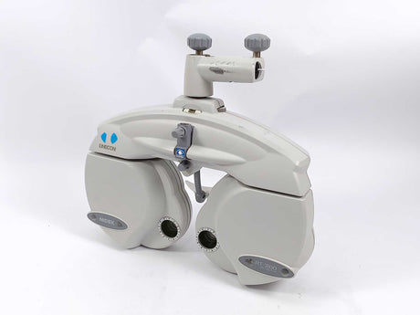 Nidek RT-3100 Refractor w/ Accesories & Cables