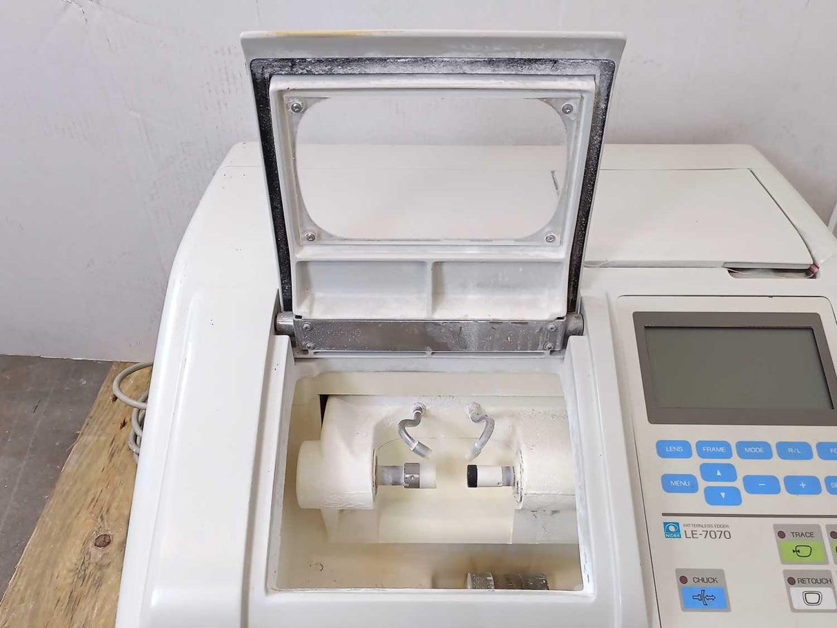 Nidek LE-7070 SX Patternless Lens Edger 3D fit