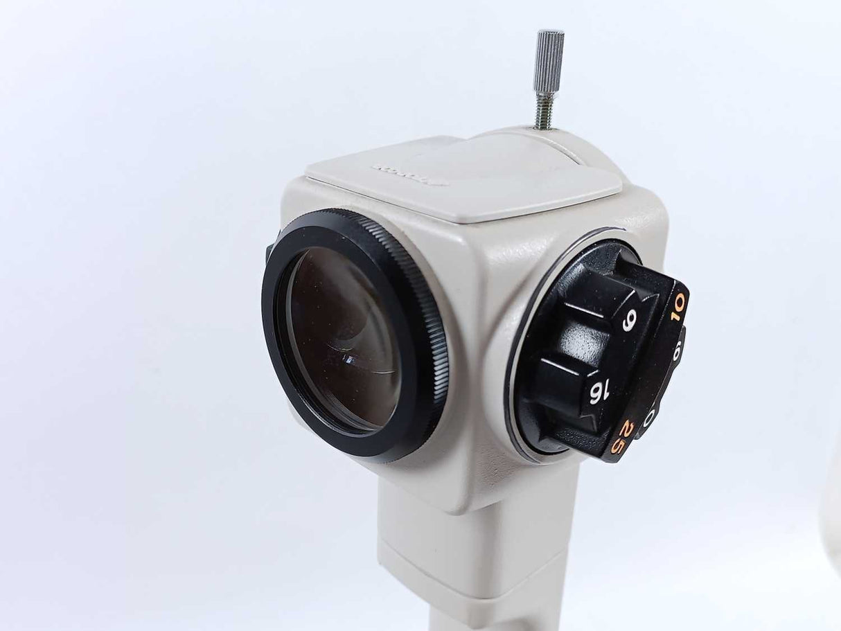 TOPCON SL-D4 Slit Lamp with DC-3 Digital Camera Unit & Headrest