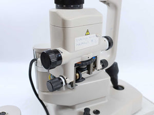TOPCON SL-D4 Slit Lamp with DC-3 Digital Camera Unit & Headrest
