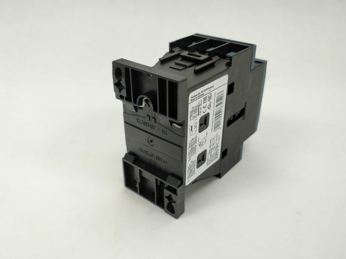 Siemens 3RT2026-1AV00 Power Contacter. 400VAC