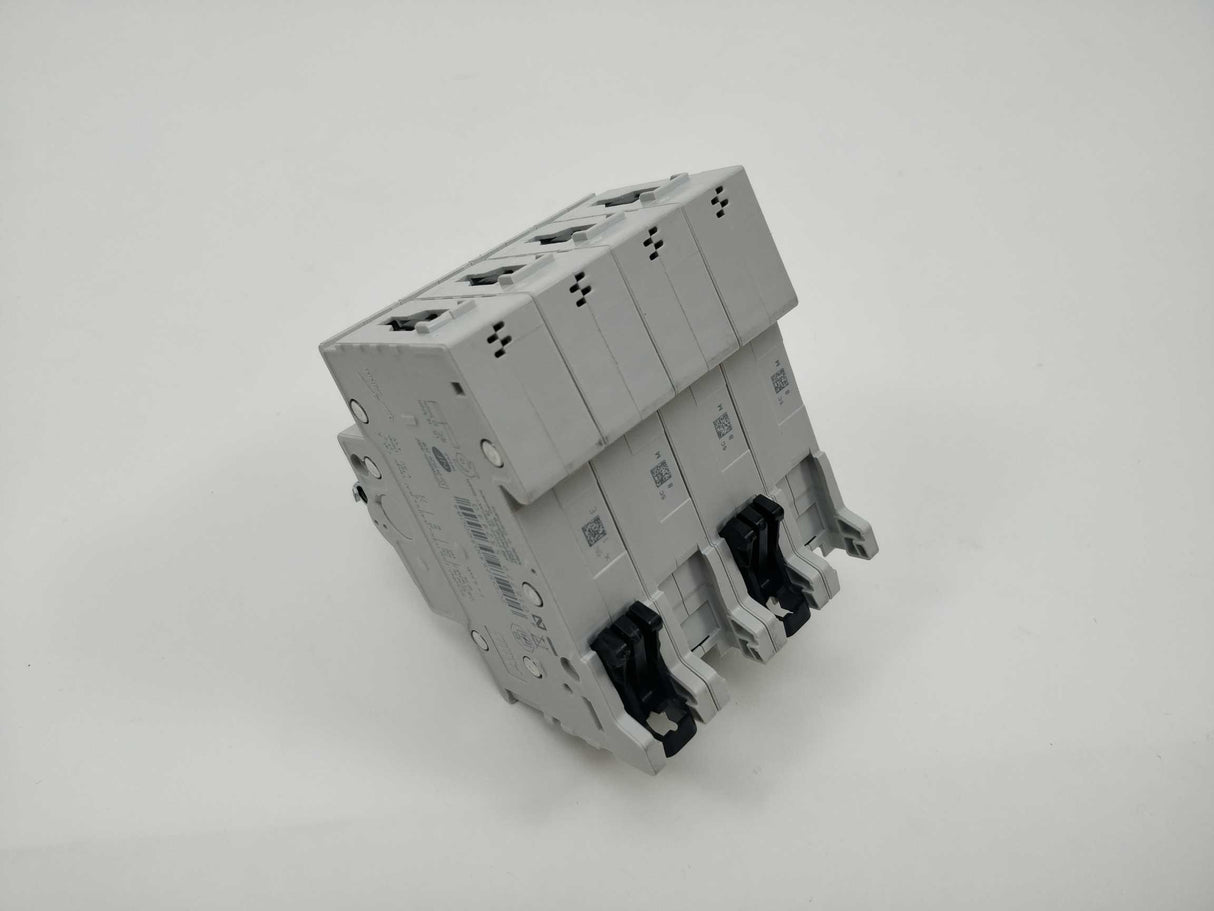 ABB 2CDS253103R0084 S203-C8NA Miniature Circuit Breaker - 3+NP - C - 8 A