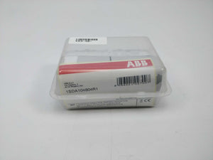 ABB 1SDA104804R1 1 contact open for tripped indication