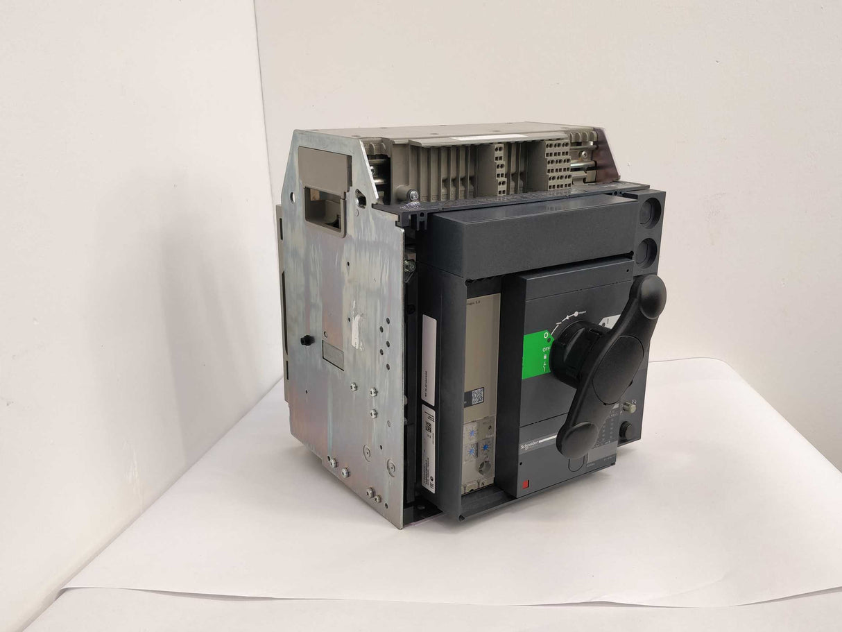 Schneider Electric NS630b N Circuit-breaker