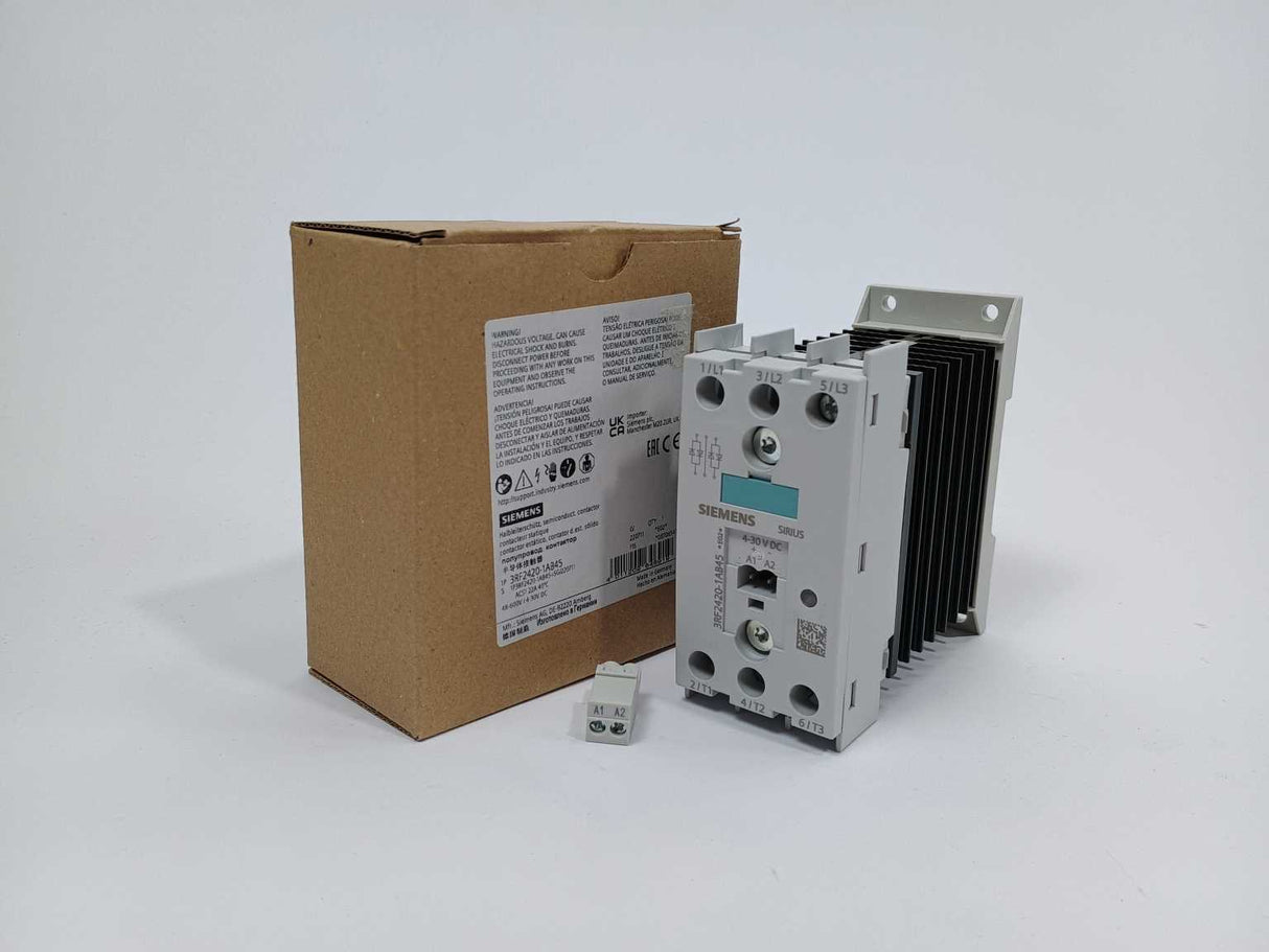 Siemens 3RF2420-1AB45 Solid State Contactor 3-Phase. 4-30VDC