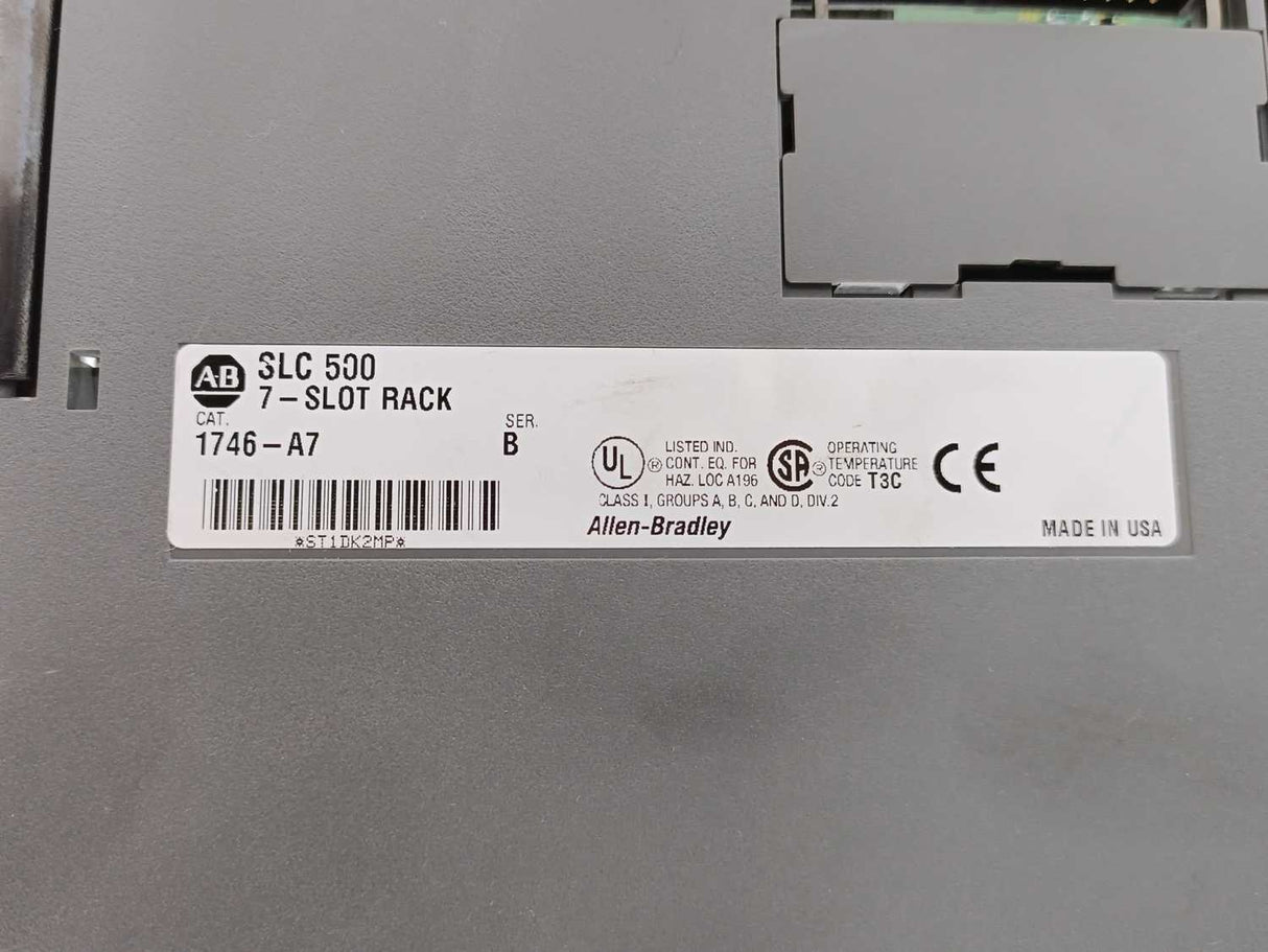 AB 1746-P2 SER C SLC500 Power Supply + 1746-A7 SER B 7-Slot Rack