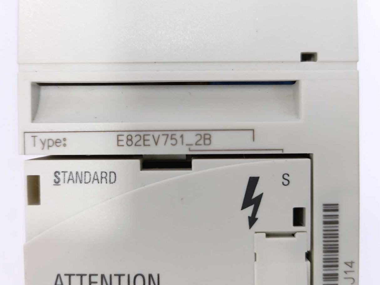 LENZE E82EV751_2B 00411896 45253418 Inverter