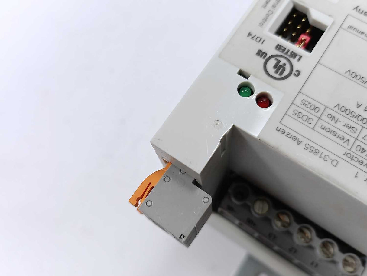 LENZE E82EV552C4C 13015740 8200 Vector