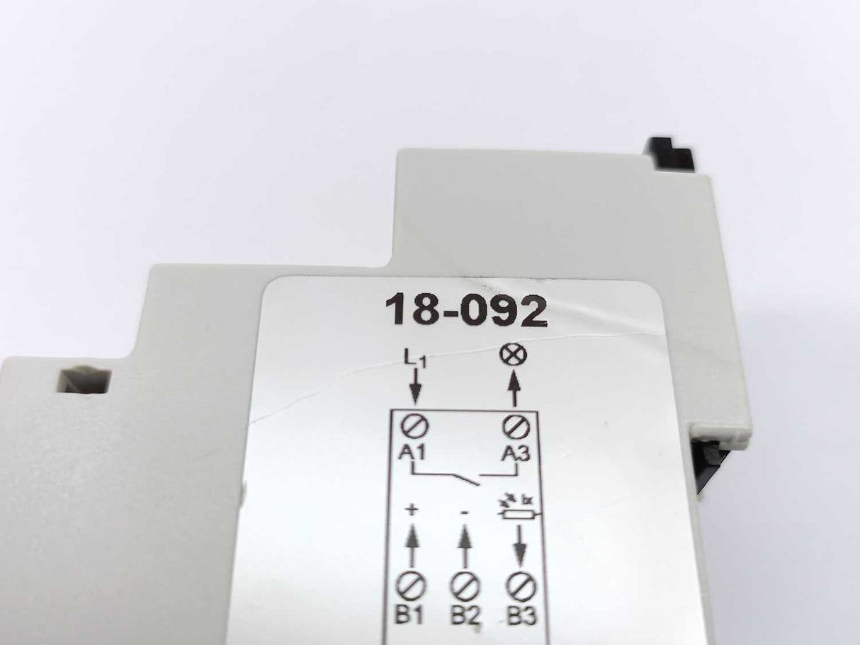 Servodan 18-092 Minilux Twilight Switch