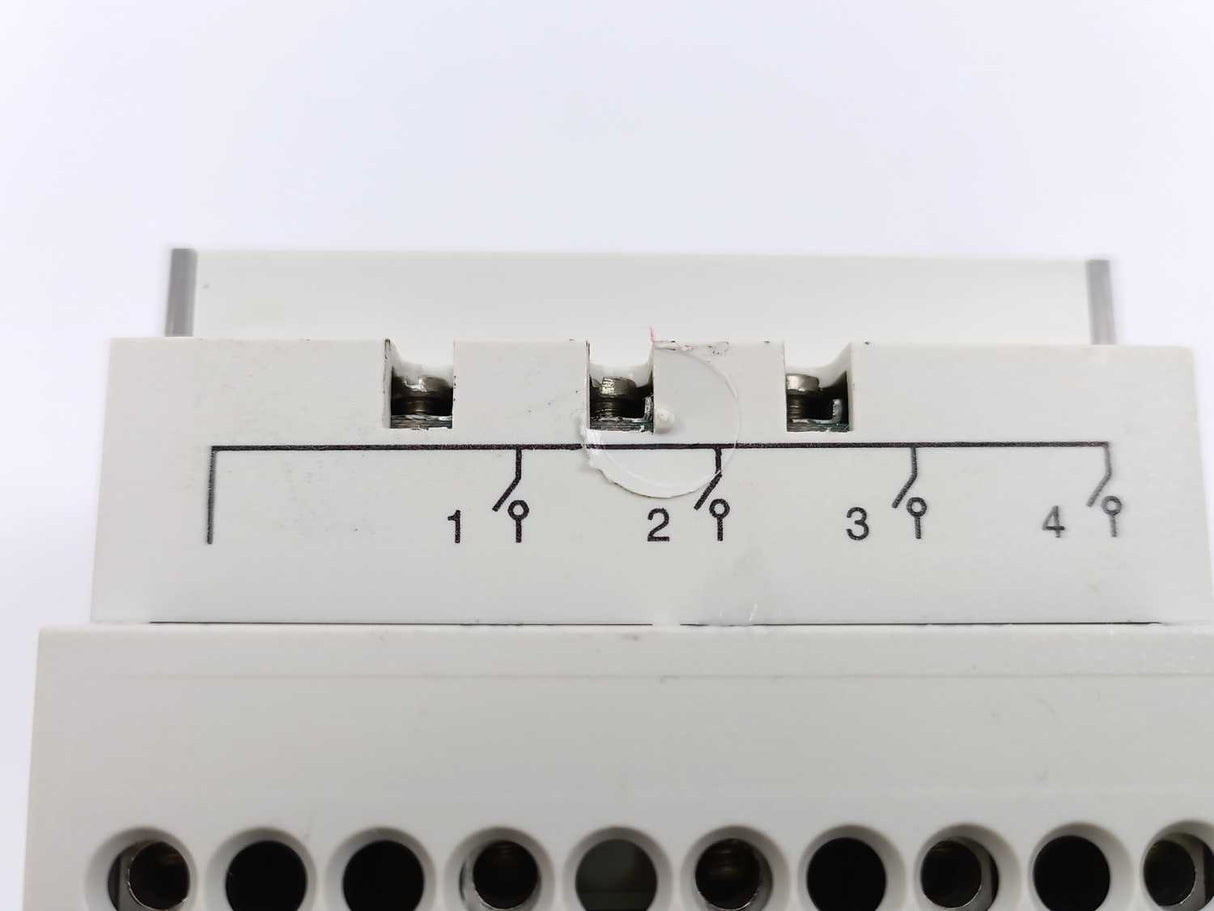 Lauritz Knudsen 120B1020 IHC Output 230 Output Relay Module