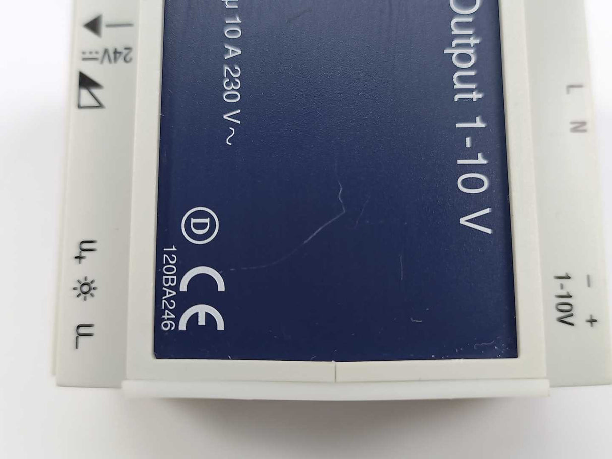 Lauritz Knudsen 120B1246 IHC Output 1-10V Output Relay Module