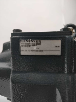 Siemens 2KJ3106-1CA07-0AA2-Z Geared Motor