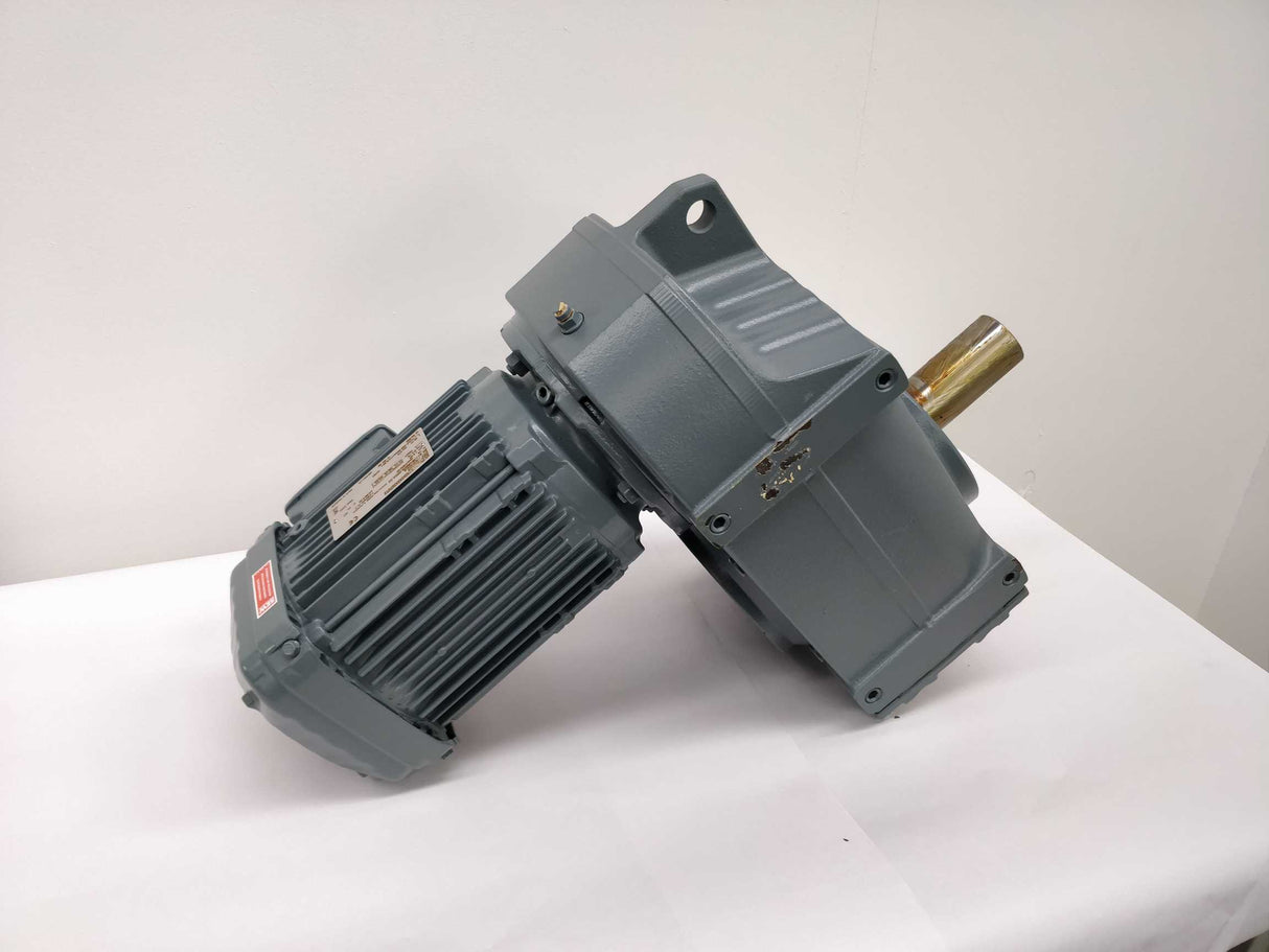 SEW-EURODRIVE  F77 DRN90L4 Gearmotor. 1.5 kw