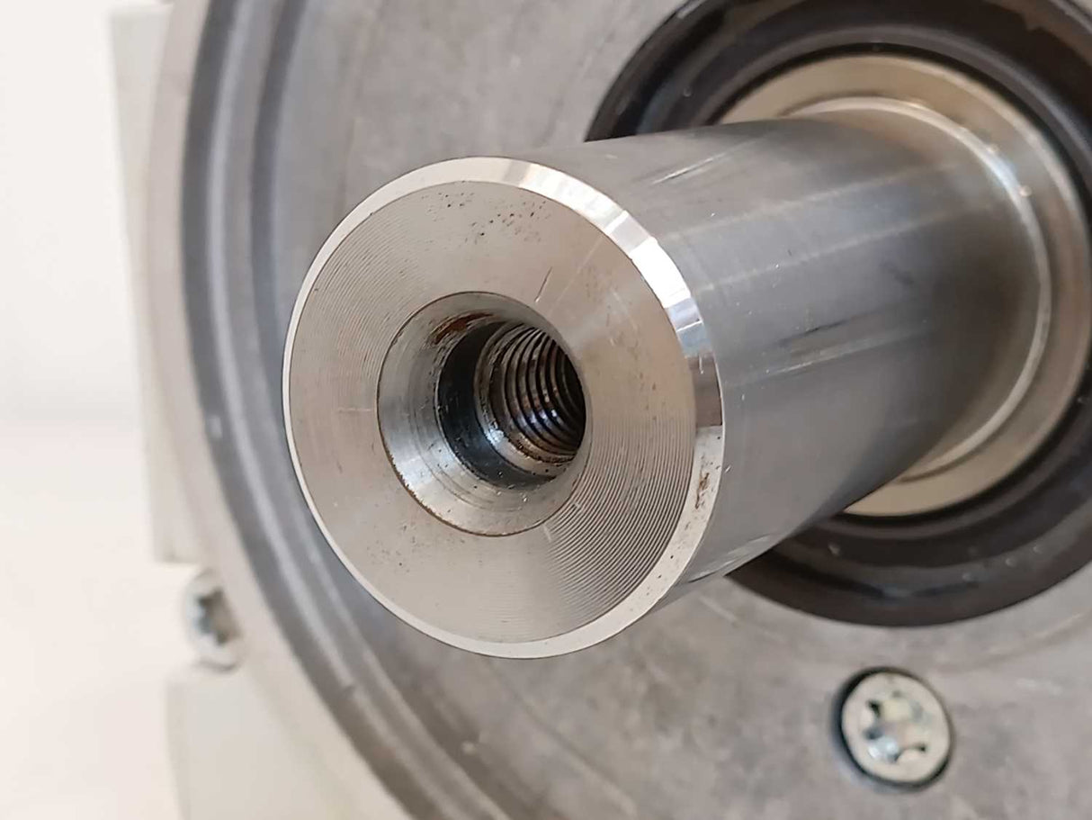 Siemens 1FK7101-2AF71-1UH2 Synchronous motor