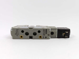 Bosch 0 820 022 986 Single Solenoid Valve w/ coil 1 824 210 291