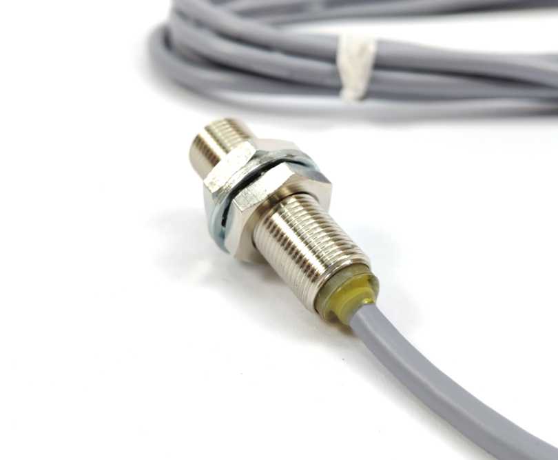 BALLUFF BES 516-325-E3-R-3 Inductive Proximity Switch