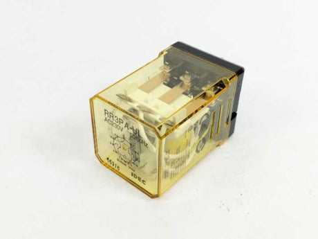 Idec RR3PA-UL Relay AC230V Batch 10 pcs.