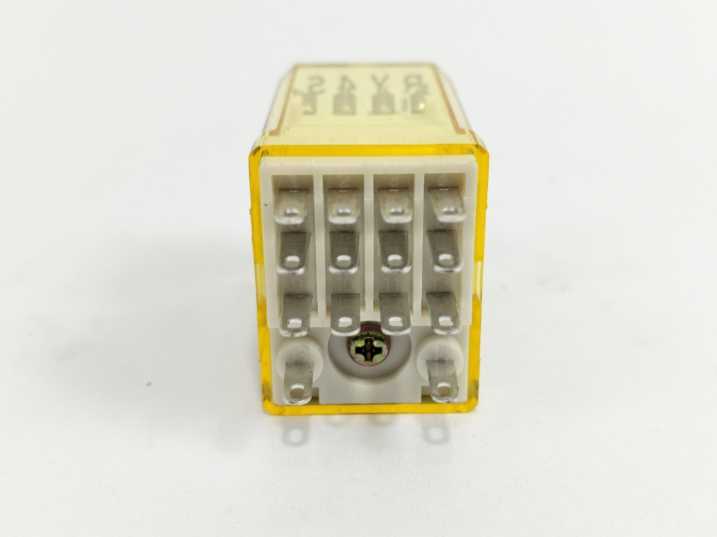 Idec RY4S-UL AC24V Relay Batch 10 pcs