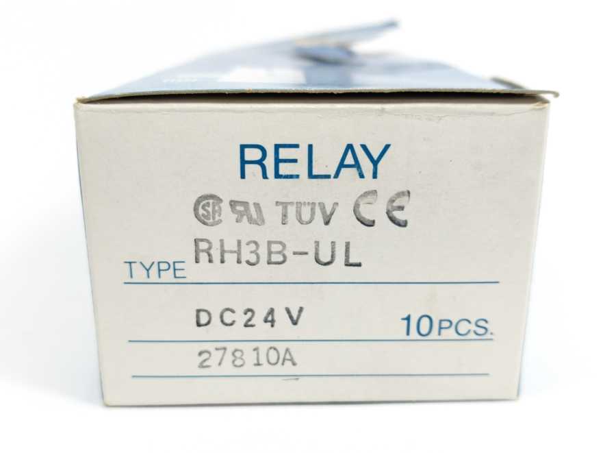 Idec RH3B-UL Relay AC230V Batch 10 pcs.