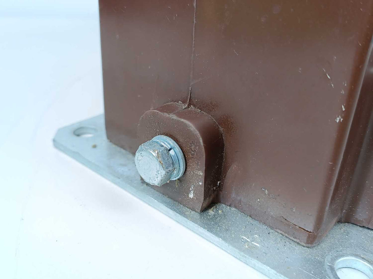 ALCE VB12 Indoor Single Pole Voltage Transformer