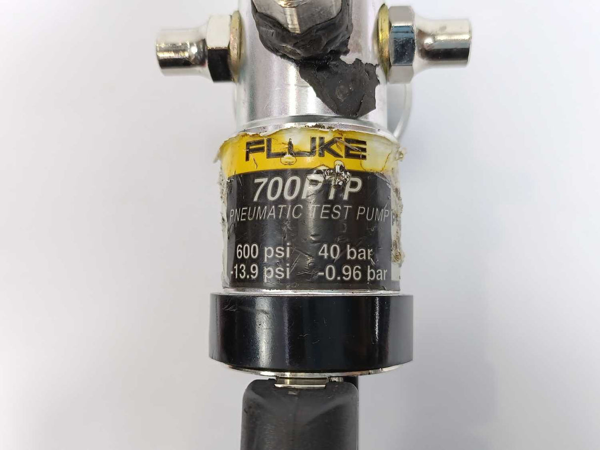 Fluke 700PTP Pneumatic Test Pump. Defective