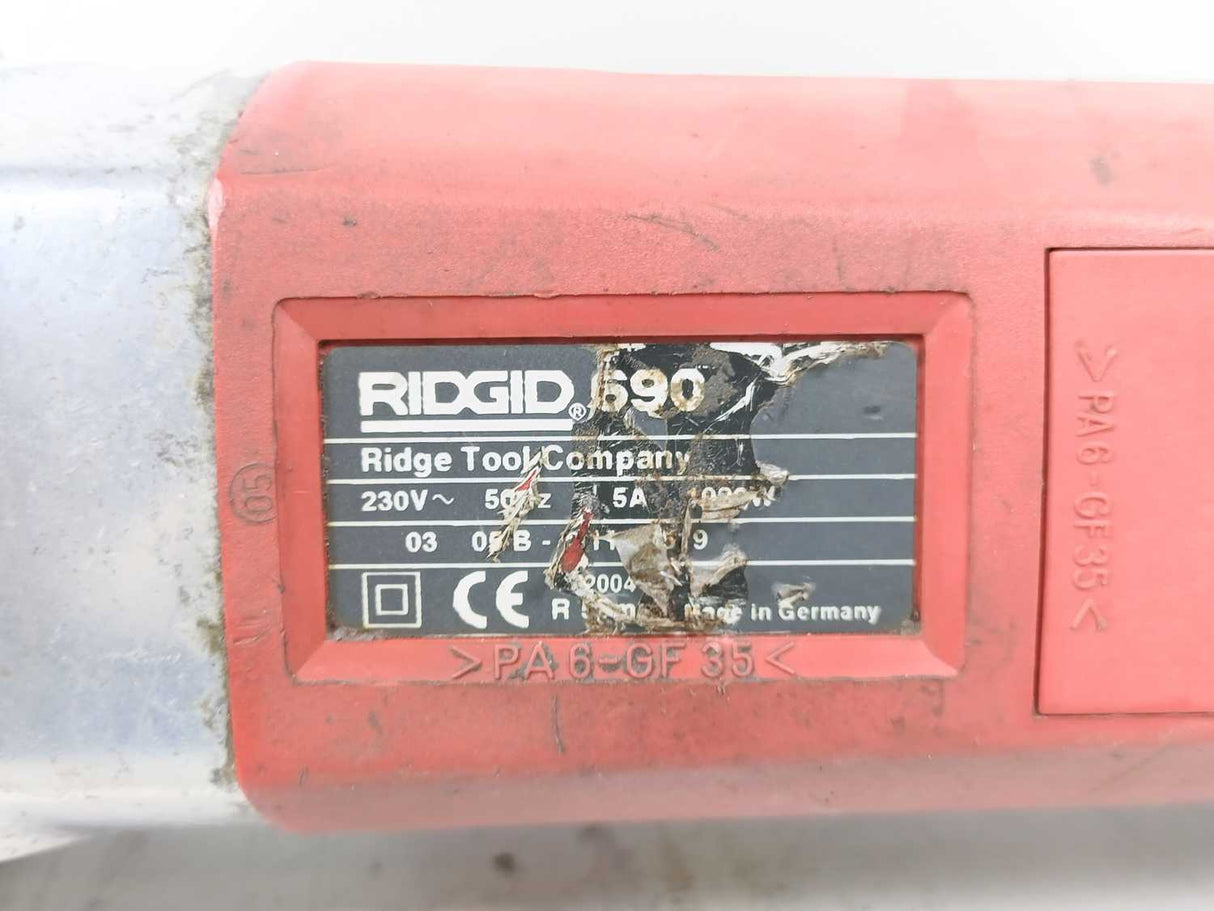 RIDGID 690 Pipe Threading Machine
