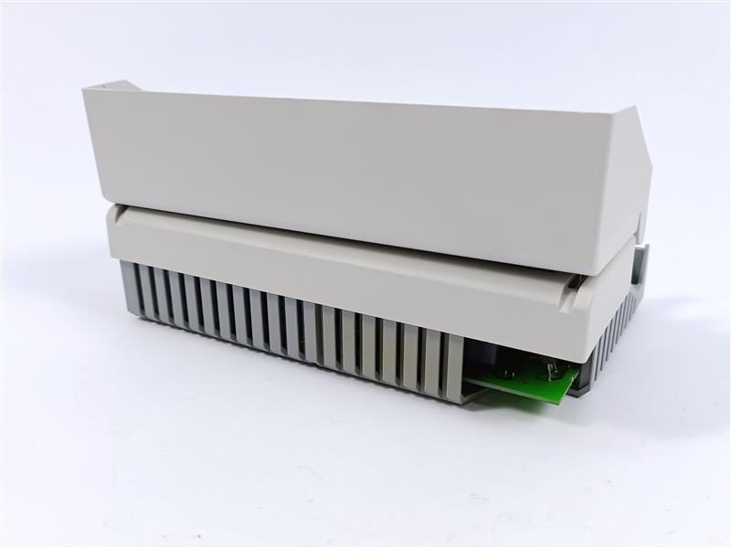 Siemens / Landis & Staefa RCE92.1 Programmable Room Temperature Controller