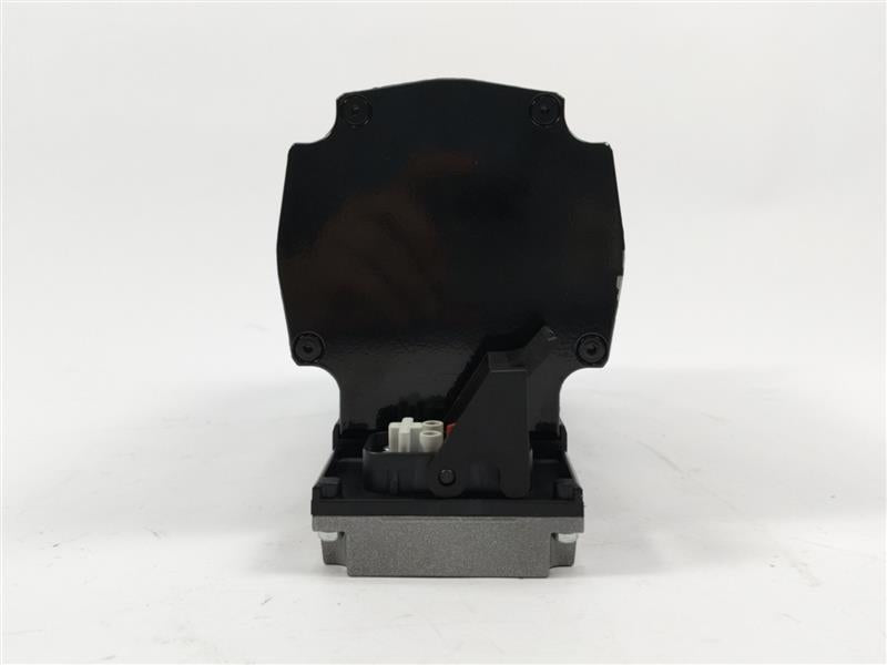 Schneider Electric VIA1003C31A1022 Servo Motor, 680VDC, 3,6A