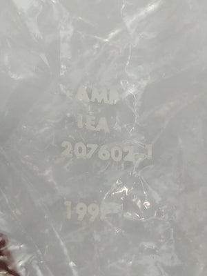 Amp 207602-1 Strain Relief Connectors Batch of 2