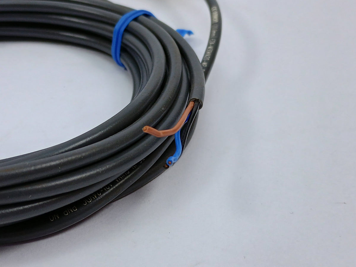 Omron E2A-M30KN20-WP-B1 Inductive sensor