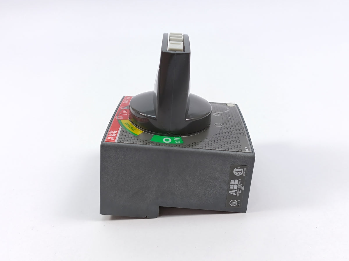 Abb 1SDA069053R1 RHD XT2-XT4 F/P STAND. DIRECT