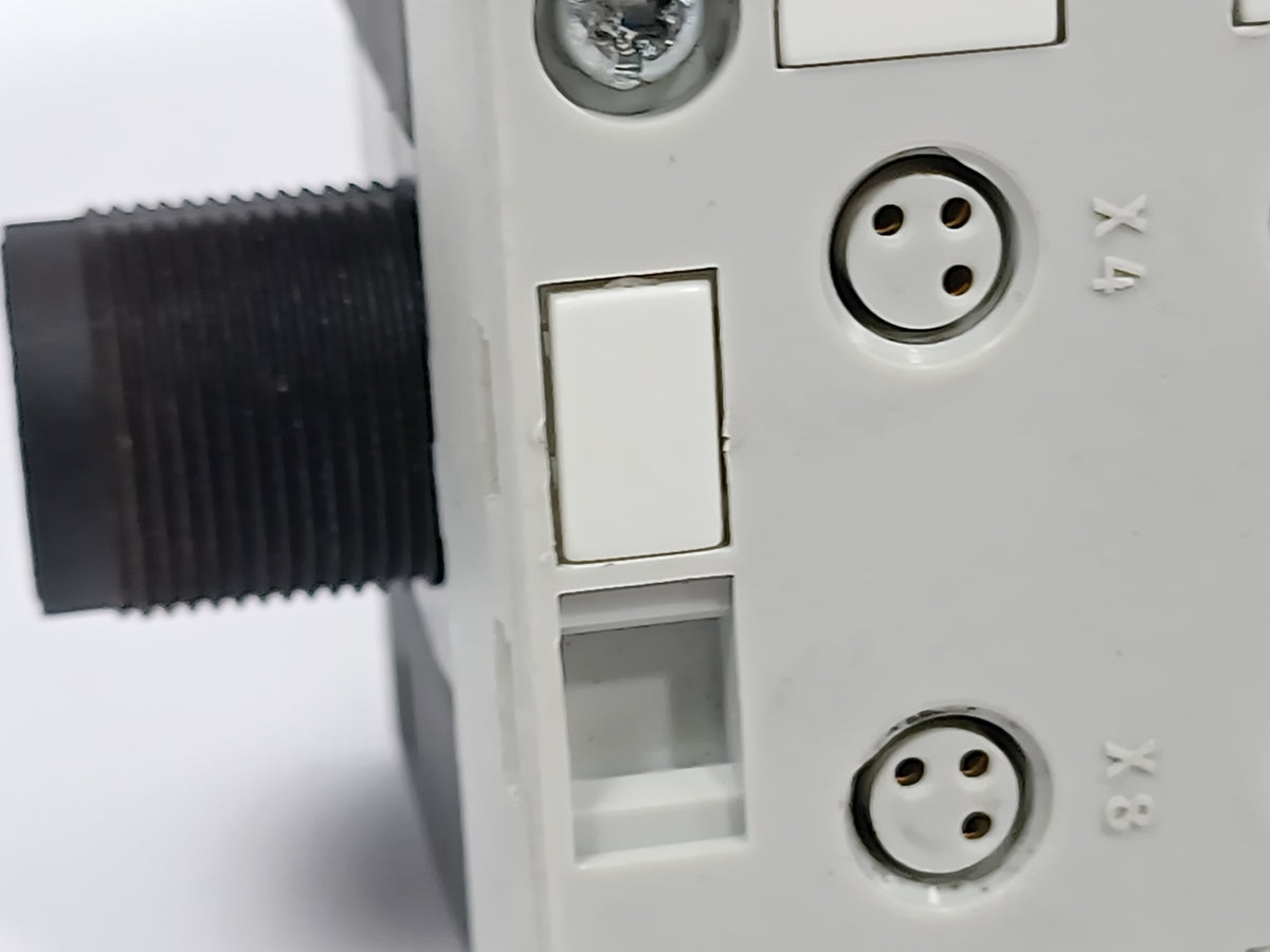 Festo 195706 CPX-AB-8-M8-3POL Manifold block with 533577